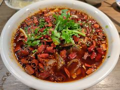 -肖四女乐山跷脚牛肉(世博源店)