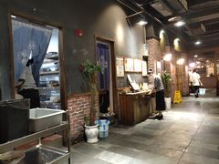 -白乐天毛肚火锅馆(南滨路店)