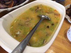 -乌镇那一年小院主题餐厅(甘泉西路店)