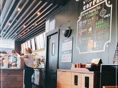 -星巴克臻选(上海长风大悦城店)