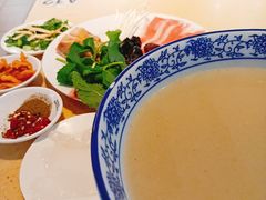 -桥香园云南过桥米线(金马碧鸡店)