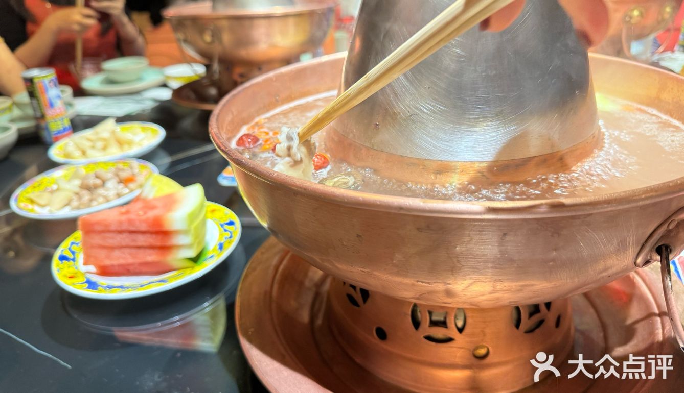 麻酱是涮羊肉的灵魂，现在老酸奶也是