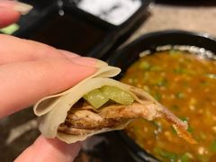 -三人行骨头王火锅(长寿店)