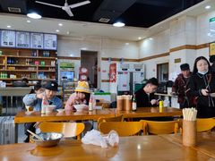 大堂-李氏紫竹林卤粉(火车站店)