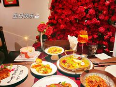 -22ºN BISTRO西餐&酒馆(石奥商业街店)