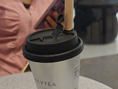 -喜茶(上海奉贤宝龙店)