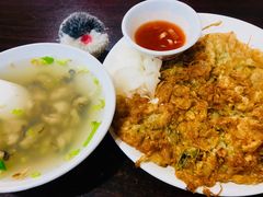 -建国蚵煎蚵面