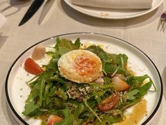 主厨色拉-YUE·6·西式融合餐厅(外滩六号店)