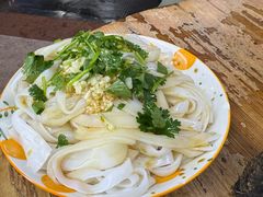 -雄伟美食(高沙中街店)