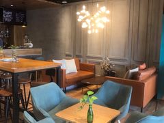 -ZING COFFEE 镜咖啡