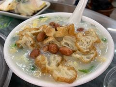 艇仔粥-穗银肠粉店(东川路店)