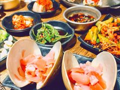 -鑫釜山海鲜烧烤(鑫丰国际店)