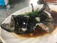 -四川小胡子海鲜(丁村万人海鲜广场店)