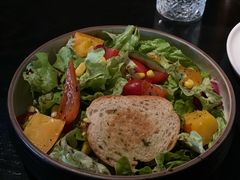 今日色拉-C&R西班牙餐厅