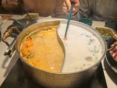 -椰子湾·海南火锅·糟粕醋·椰子鸡(正大广场店)