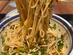 -云阿蛮云南生烫牛肉米线(奉贤路店)