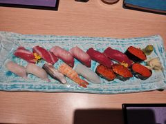 -小山日本料理(电子大厦店)