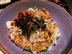 腊味海鲜炒饭-穹六人间 people 6(岳阳路店)