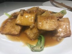 闫府第一福-闫府私房菜·百年鲁菜(恒隆店)