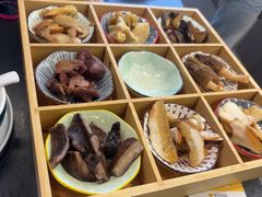 -野菌皇海景野生菌火锅(滨海大道店)