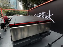 -优衣库(深圳万象天地旗舰店)