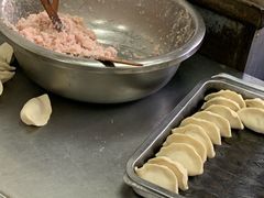 -黄阿姨锅贴大王(万航渡路店)