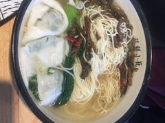 -玖鲜小笼(中山广场店)