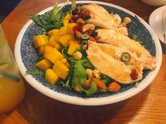 芒果芝麻鸡胸肉沙拉-AFS Cafe & Canteen(闽江二路店)