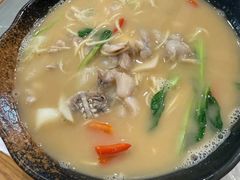 爆炒牛蛙面-十面欢腾·海鲜面·台式Bistro(长乐路店)