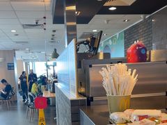 -麦当劳(三亚凤凰机场店)