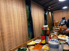 -厚山庭院重庆老火锅