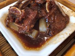 牛仔骨蒸萝卜-渔村盛宴(航空新城店)