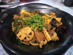 -小山城麻辣香锅(新邻生活广场店)