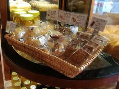 -恩点烘焙面包糕点·伴手礼(和平广场店)