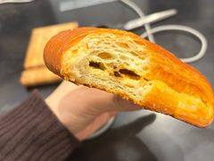 -VERIE BAKEHOUSE