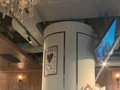 -卡普里披萨·牛扒·下午茶
