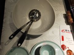 餐具摆设-雲蜀龙阁·金牌水煮鱼(方庄店)