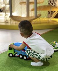 -塔塔王国·主题儿童游乐园(奥城商业广场店)