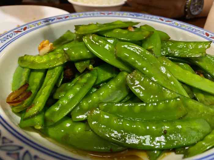 春田花花(瓶窑店)-"[薄荷]环境:门口进去就摆了很多盆栽 .