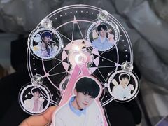 -Love Star追星馆(上海大悦城店)