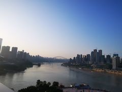 -全季酒店(重庆李子坝牛角沱地铁站店)