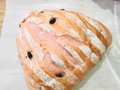 火龙果葡萄软欧包-奈雪的茶(市百一店)