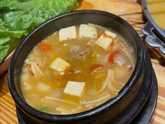 -青瓦炭韩潮烤肉(花园道店)