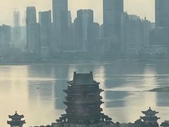 -东方豪景花园酒店·怡景旋转餐厅