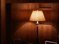 -THE OLD HOUSE酒吧
