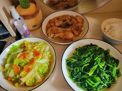 -鲸育宝宝月嫂(徐汇店)