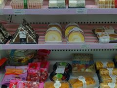 -全家便利店(莲花池东路店)