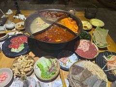 -白乐天毛肚火锅馆(南滨路店)