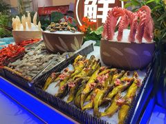 -享遇.锅姥姥牛排海鲜自助(小寨店)