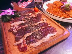 -热火朝天鲜切牛肉火锅(南强街巷店)